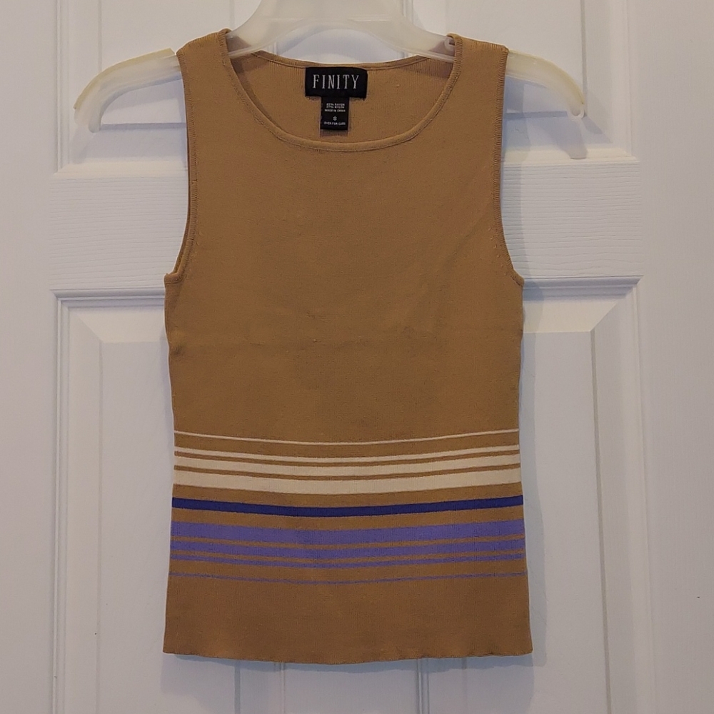 Finity Top